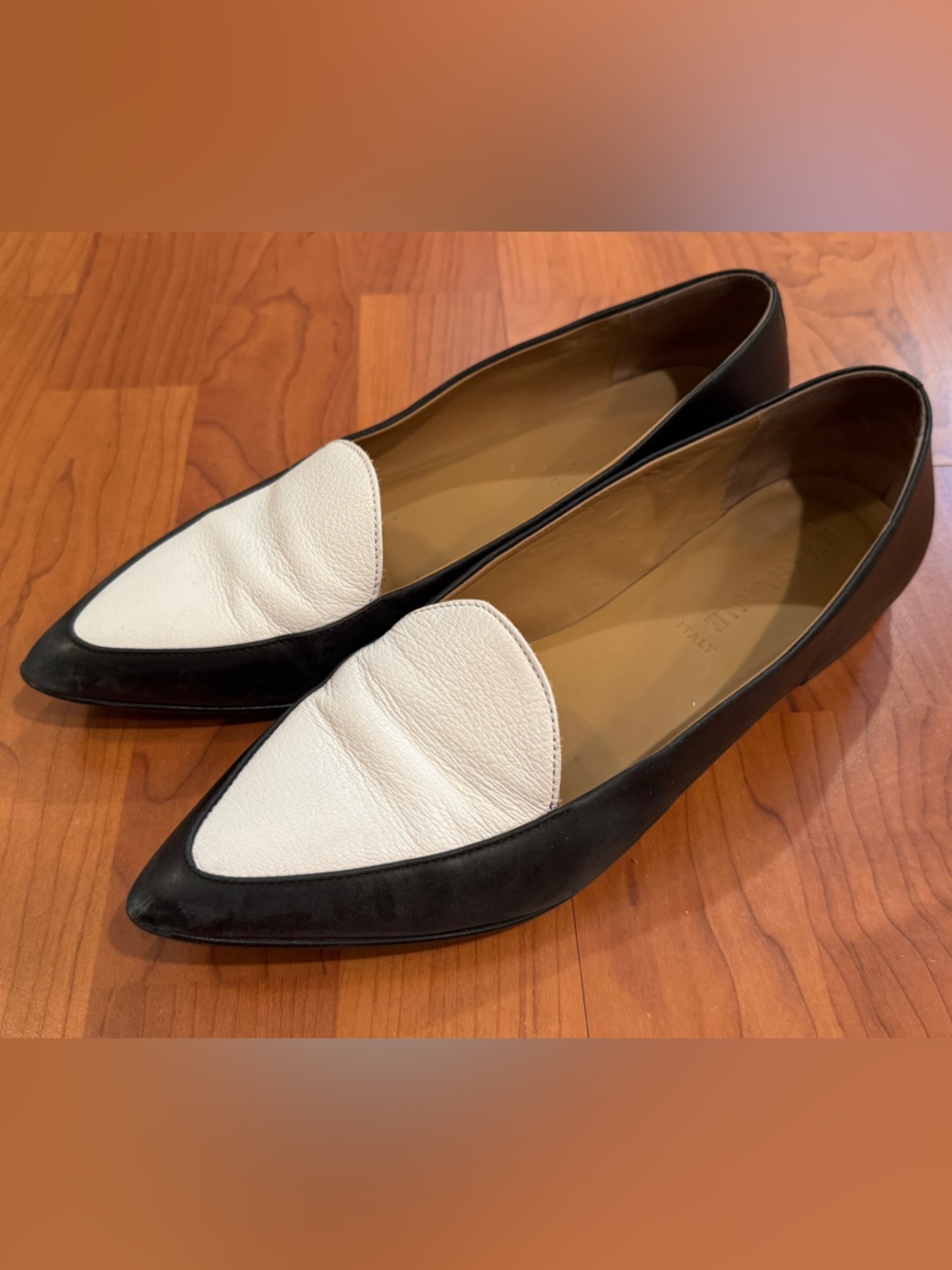 Everlane The Modern Point - Black + White Pointed Toe Women's Flats 8.5